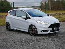 Ford Fiesta 1.6T EcoBoost ST-200