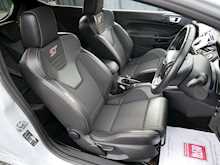 Ford Fiesta 1.6T EcoBoost ST-200