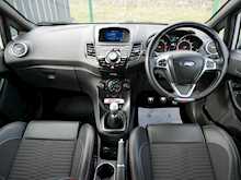 Ford Fiesta 1.6T EcoBoost ST-200