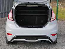 Ford Fiesta 1.6T EcoBoost ST-200
