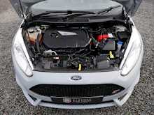 Ford Fiesta 1.6T EcoBoost ST-200