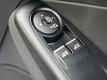 Ford Fiesta 1.6T EcoBoost ST-200