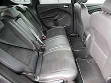 Ford Kuga 2.0 TDCi ST-Line X AWD, Powershift