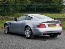 Aston Martin Vanquish 5.9 S Coupe