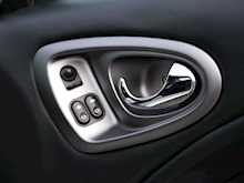 Aston Martin Vanquish 5.9 S Coupe