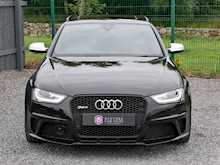 Audi 4.2 RS4 Avant Estate, Automatic FSI V8