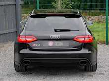 Audi 4.2 RS4 Avant Estate, Automatic FSI V8