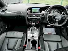 Audi 4.2 RS4 Avant Estate, Automatic FSI V8