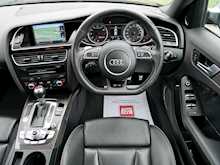 Audi 4.2 RS4 Avant Estate, Automatic FSI V8
