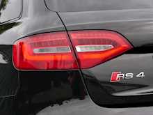 Audi 4.2 RS4 Avant Estate, Automatic FSI V8