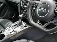 Audi 4.2 RS4 Avant Estate, Automatic FSI V8