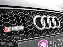 Audi 4.2 RS4 Avant Estate, Automatic FSI V8