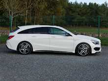 Mercedes-Benz CLA Class 2.0 CLA45 AMG Shooting Brake DCT 4MATIC