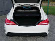 Mercedes-Benz CLA Class 2.0 CLA45 AMG Shooting Brake DCT 4MATIC