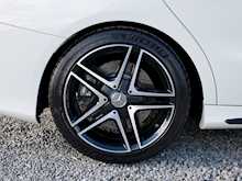 Mercedes-Benz CLA Class 2.0 CLA45 AMG Shooting Brake DCT 4MATIC