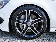Mercedes-Benz CLA Class 2.0 CLA45 AMG Shooting Brake DCT 4MATIC