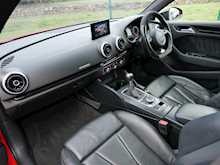 Audi RS3 2.5 TFSI Sportback S-Tronic Quattro