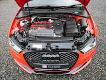 Audi RS3 2.5 TFSI Sportback S-Tronic Quattro
