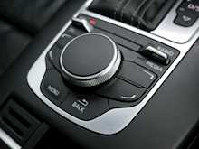 Audi RS3 2.5 TFSI Sportback S-Tronic Quattro