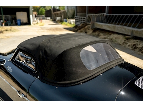 1957 Porsche 356 Speedster (53)