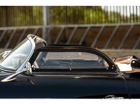 1957 Porsche 356 Speedster (53)