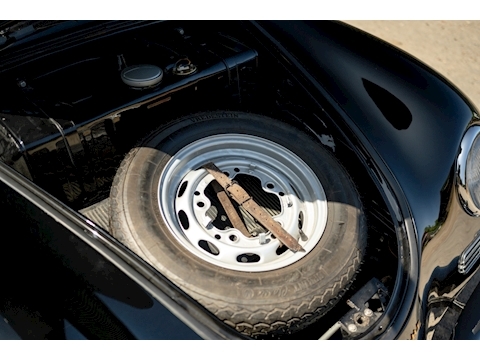 1957 Porsche 356 Speedster (53)