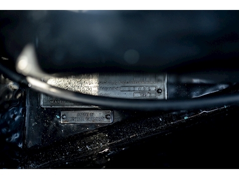 1957 Porsche 356 Speedster (53)