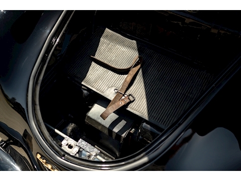 1957 Porsche 356 Speedster (53)