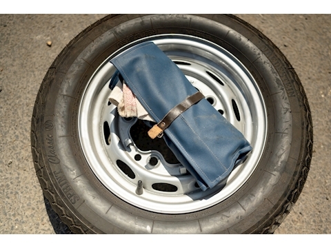 1957 Porsche 356 Speedster (53)