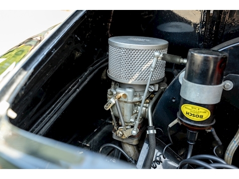 1957 Porsche 356 Speedster (53)