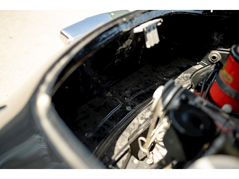 1957 Porsche 356 Speedster (53)