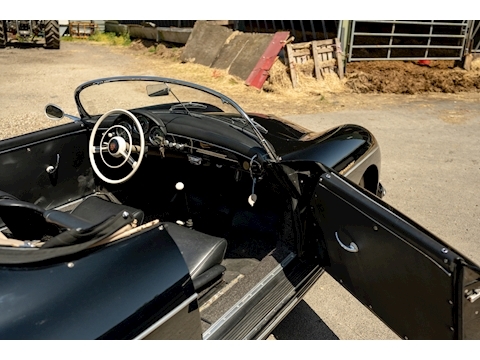 1957 Porsche 356 Speedster (53)