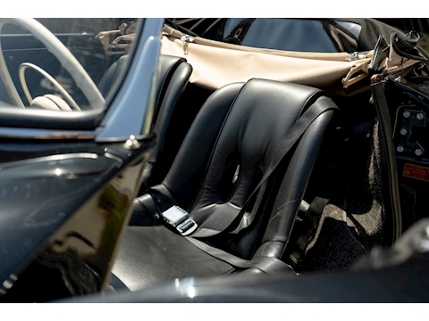 1957 Porsche 356 Speedster (53)