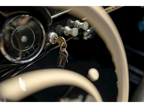 1957 Porsche 356 Speedster (53)