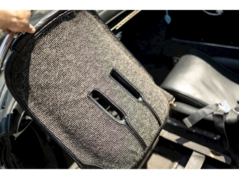 1957 Porsche 356 Speedster (53)