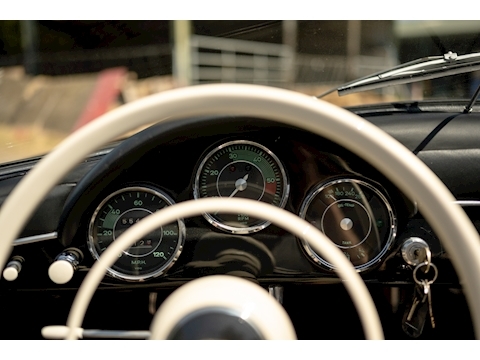1957 Porsche 356 Speedster (53)