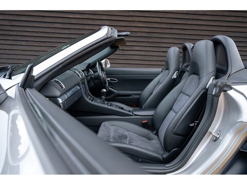 2012 Porsche 981 Boxster 2.7 Manual (10)