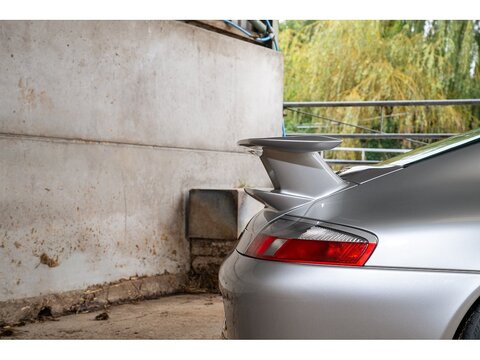 2004 Porsche 996 GT3 Manual (31)