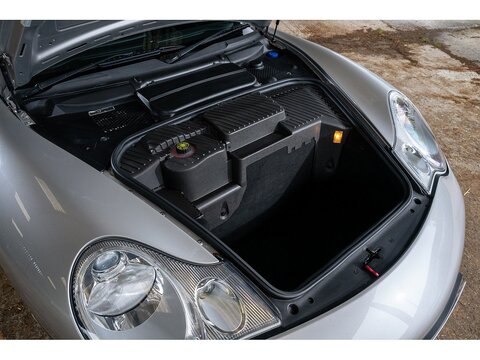 2004 Porsche 996 GT3 Manual (31)