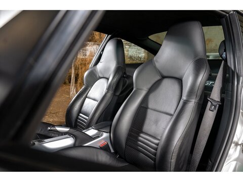 2004 Porsche 996 GT3 Manual (31)