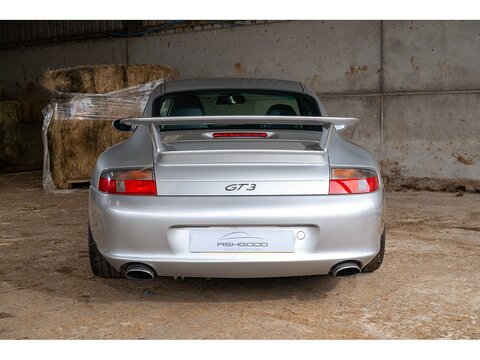 2004 Porsche 996 GT3 Manual (31)