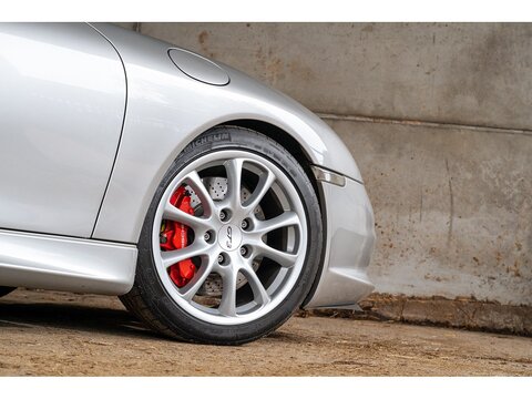 2004 Porsche 996 GT3 Manual (31)