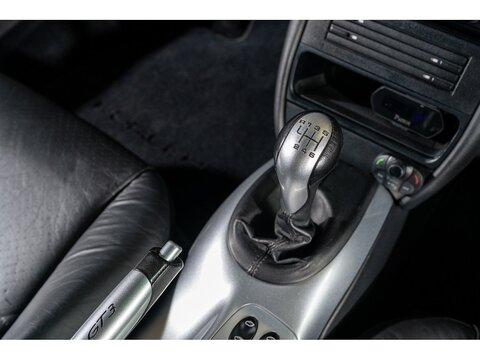 2004 Porsche 996 GT3 Manual (31)