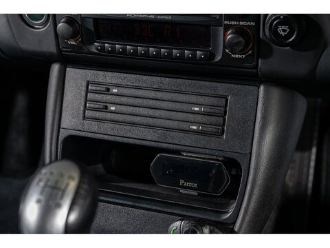 2004 Porsche 996 GT3 Manual (31)