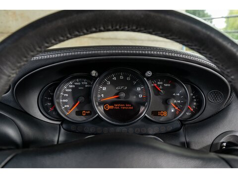 2004 Porsche 996 GT3 Manual (31)