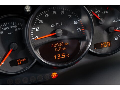 2004 Porsche 996 GT3 Manual (31)