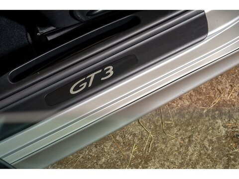 2004 Porsche 996 GT3 Manual (31)