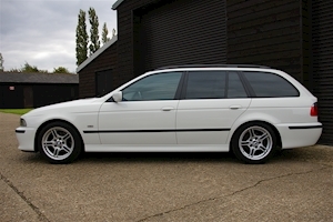 5 Series E39 525i Sport Touring Automatic 2500 4dr Estate Automatic Petrol