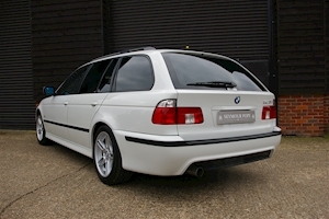 5 Series E39 525i Sport Touring Automatic 2500 4dr Estate Automatic Petrol