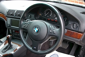 5 Series E39 525i Sport Touring Automatic 2500 4dr Estate Automatic Petrol